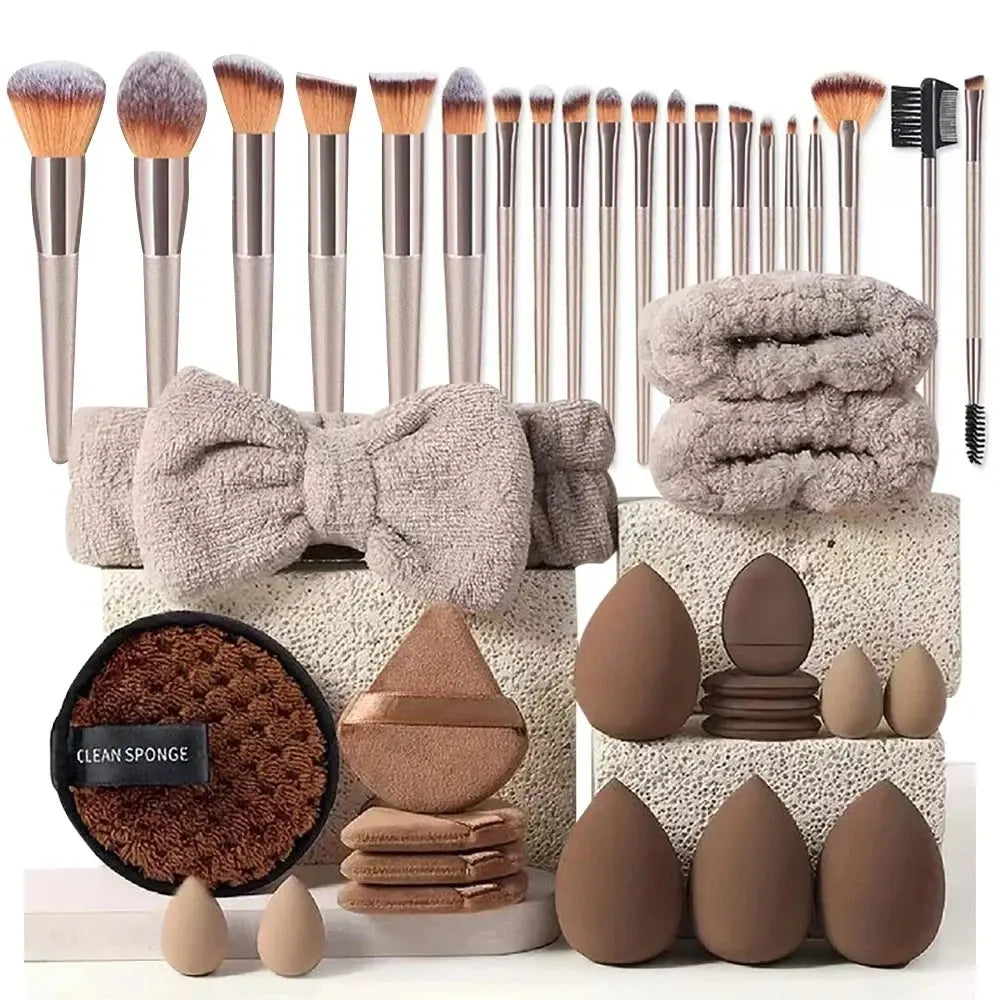 Professional Makeup Brush Set – Multiple Piece Counts & Colors