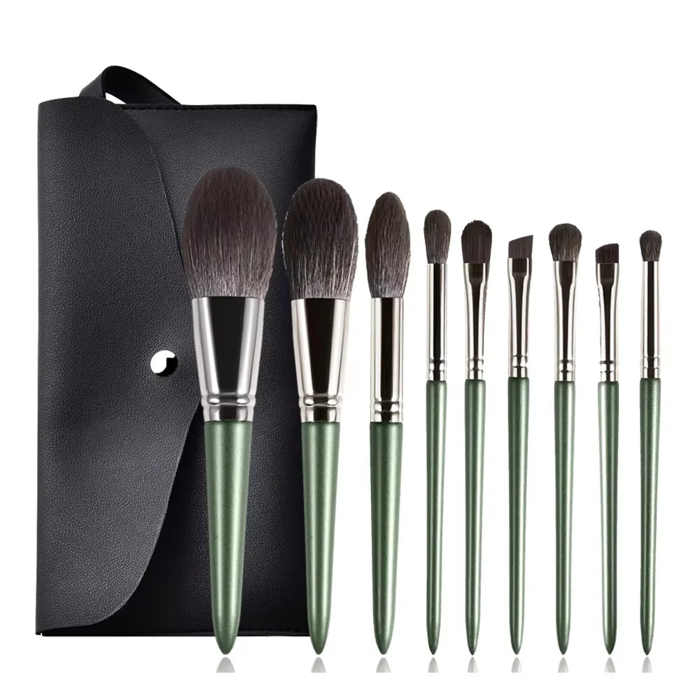 Professional Makeup Brush Set – Multiple Piece Counts & Colors