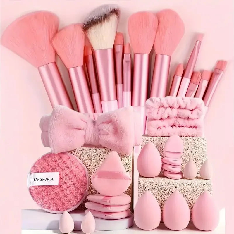 Professional Makeup Brush Set – Multiple Piece Counts & Colors